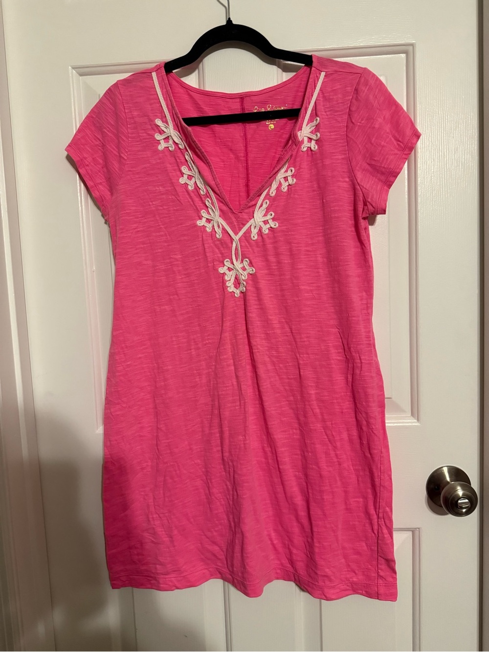 Lilly Pulitzer Pink Brewster Notch Neck Embroidered T-Shirt Dress Size L